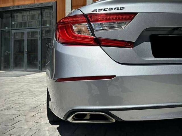 Серый Хонда Аккорд, объемом двигателя 1.5 л и пробегом 95 тыс. км за 15800 $, фото 7 на Automoto.ua