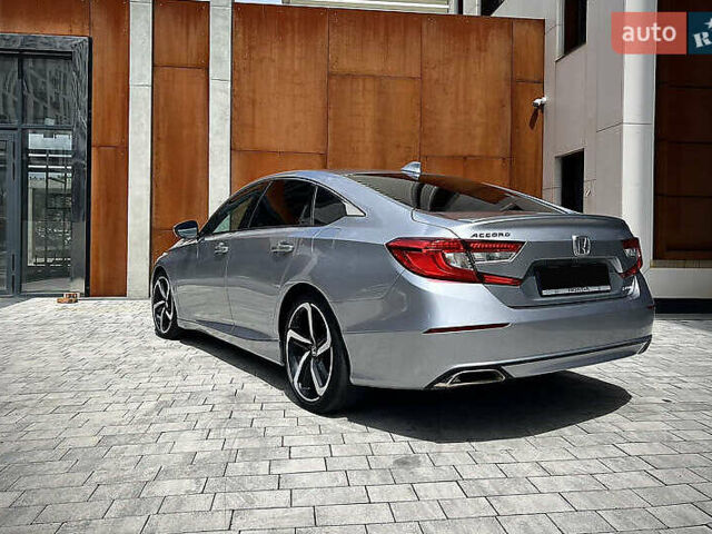 Серый Хонда Аккорд, объемом двигателя 1.5 л и пробегом 95 тыс. км за 17800 $, фото 9 на Automoto.ua