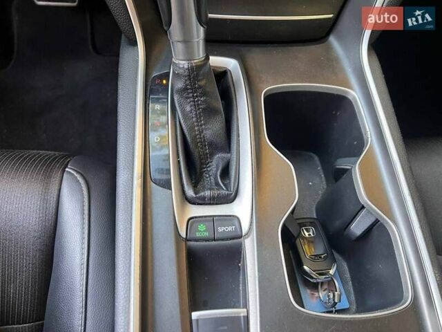 Сірий Хонда Аккорд, об'ємом двигуна 1.5 л та пробігом 110 тис. км за 17500 $, фото 12 на Automoto.ua