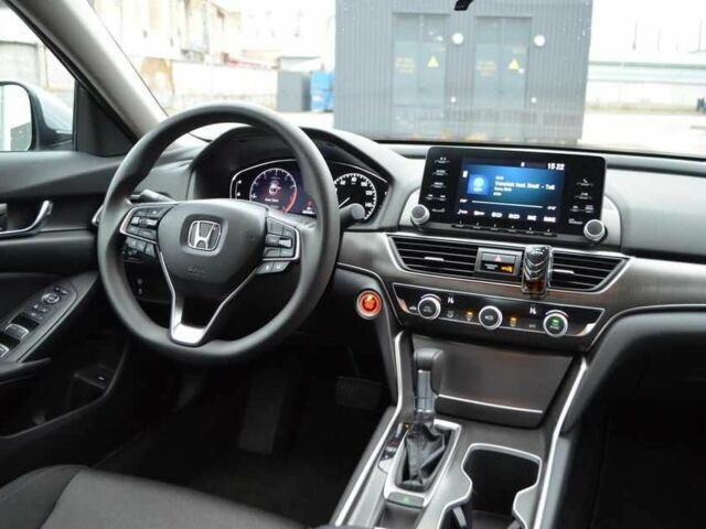 Серый Хонда Аккорд, объемом двигателя 1.5 л и пробегом 44 тыс. км за 14000 $, фото 6 на Automoto.ua