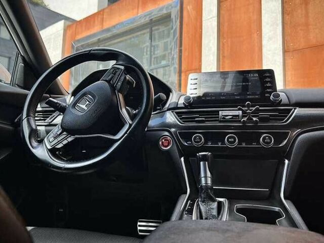 Серый Хонда Аккорд, объемом двигателя 1.5 л и пробегом 95 тыс. км за 15800 $, фото 13 на Automoto.ua