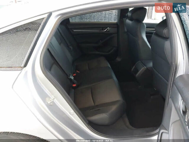 Серый Хонда Аккорд, объемом двигателя 1.5 л и пробегом 121 тыс. км за 5200 $, фото 11 на Automoto.ua