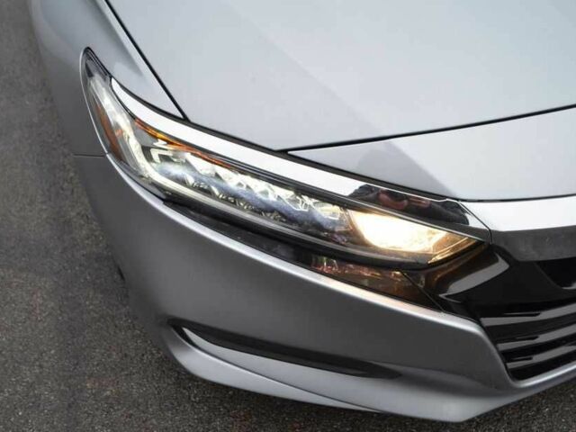 Серый Хонда Аккорд, объемом двигателя 1.5 л и пробегом 44 тыс. км за 14000 $, фото 7 на Automoto.ua