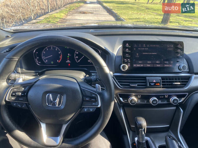 Сірий Хонда Аккорд, об'ємом двигуна 1.5 л та пробігом 108 тис. км за 15999 $, фото 17 на Automoto.ua