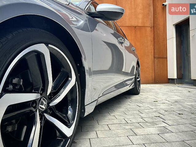 Серый Хонда Аккорд, объемом двигателя 1.5 л и пробегом 95 тыс. км за 17800 $, фото 1 на Automoto.ua