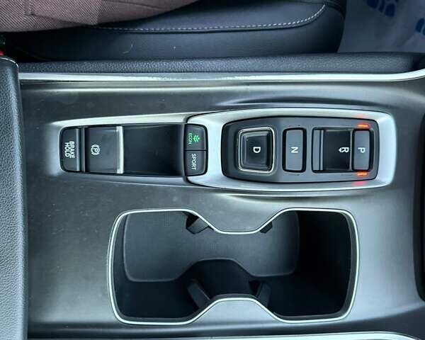 Серый Хонда Аккорд, объемом двигателя 2 л и пробегом 44 тыс. км за 19500 $, фото 7 на Automoto.ua