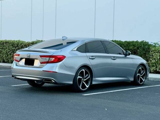 Сірий Хонда Аккорд, об'ємом двигуна 2 л та пробігом 65 тис. км за 15000 $, фото 5 на Automoto.ua