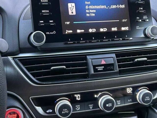 Сірий Хонда Аккорд, об'ємом двигуна 2 л та пробігом 119 тис. км за 12900 $, фото 9 на Automoto.ua