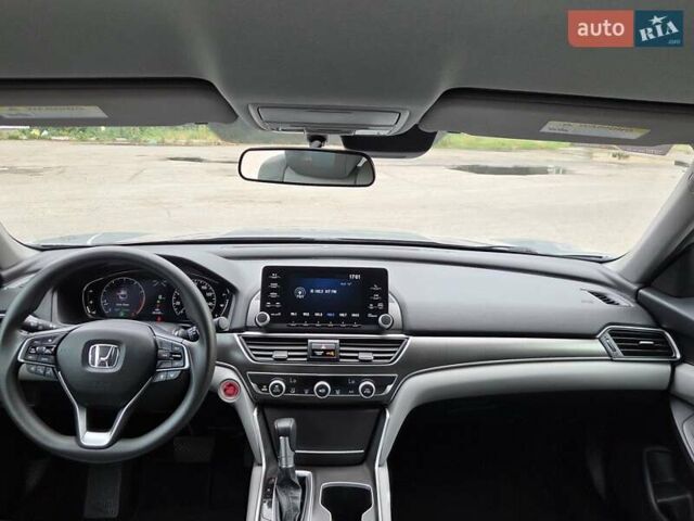 Серый Хонда Аккорд, объемом двигателя 1.5 л и пробегом 51 тыс. км за 17500 $, фото 11 на Automoto.ua