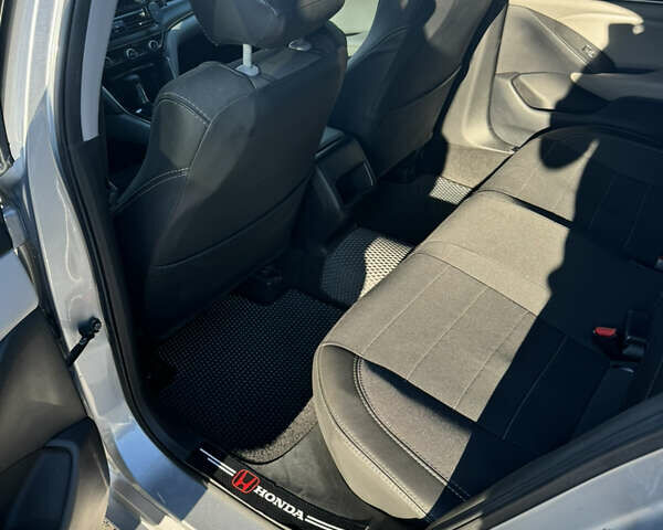 Сірий Хонда Аккорд, об'ємом двигуна 1.5 л та пробігом 53 тис. км за 14900 $, фото 3 на Automoto.ua