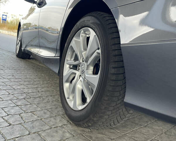 Хонда Аккорд 2019 в Запорожье на Automoto.ua Серый Хонда Аккорд, объемом двигателя 1.5 л и пробегом 70 тыс. км за 15500 $, фото 13 на Automoto.ua