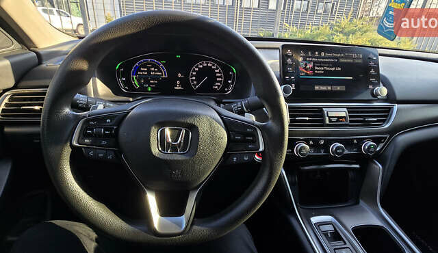 Серый Хонда Аккорд, объемом двигателя 1.99 л и пробегом 103 тыс. км за 21999 $, фото 33 на Automoto.ua