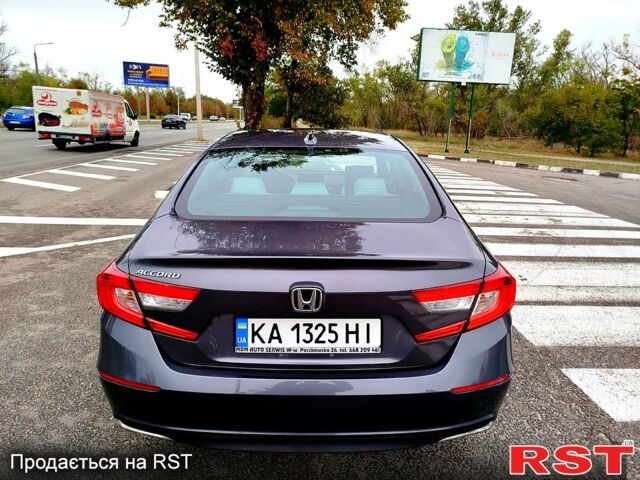 Серый Хонда Аккорд, объемом двигателя 1.5 л и пробегом 69 тыс. км за 13999 $, фото 1 на Automoto.ua