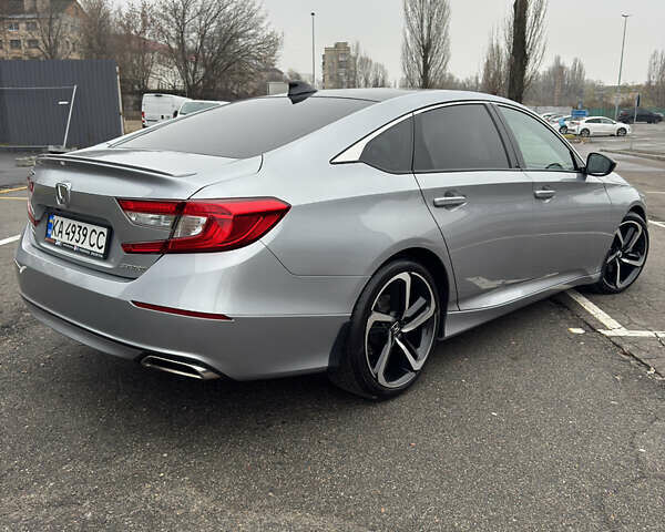 Серый Хонда Аккорд, объемом двигателя 1.5 л и пробегом 93 тыс. км за 23999 $, фото 9 на Automoto.ua