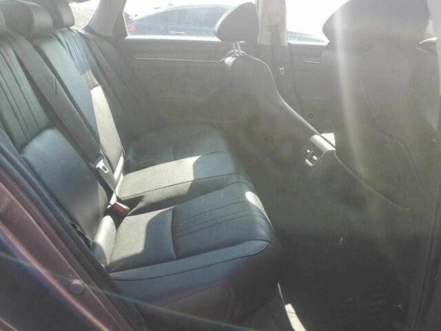 Серый Хонда Аккорд, объемом двигателя 0 л и пробегом 58 тыс. км за 8000 $, фото 9 на Automoto.ua