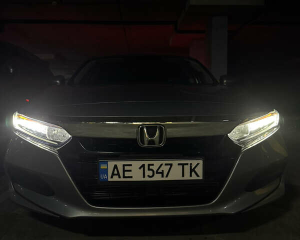 Серый Хонда Аккорд, объемом двигателя 1.5 л и пробегом 39 тыс. км за 17500 $, фото 17 на Automoto.ua