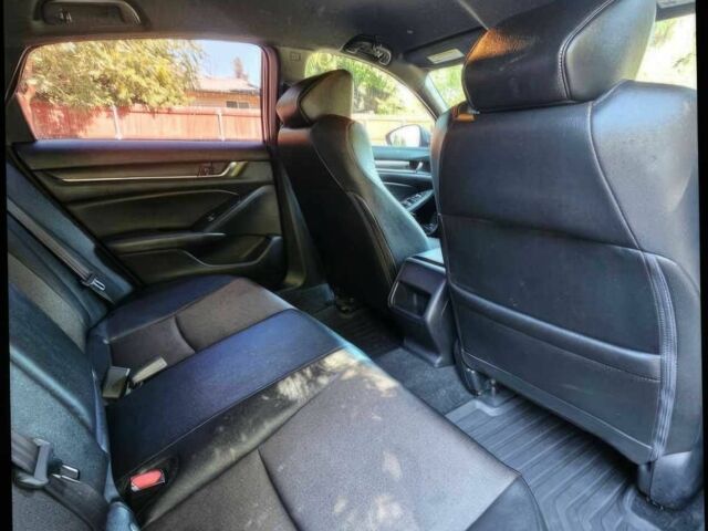 Серый Хонда Аккорд, объемом двигателя 1.5 л и пробегом 40 тыс. км за 13200 $, фото 13 на Automoto.ua