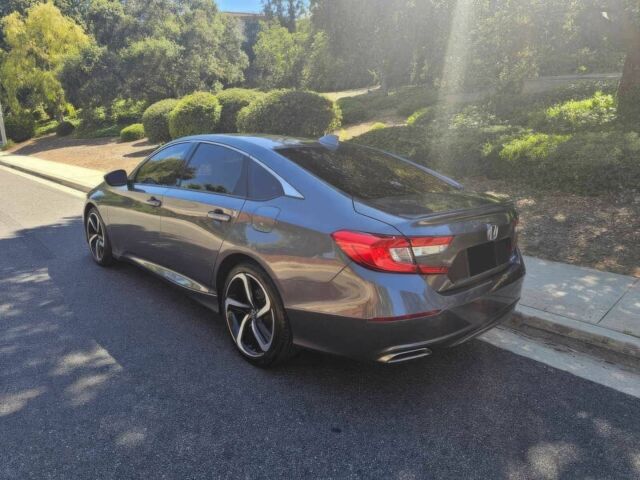 Серый Хонда Аккорд, объемом двигателя 1.5 л и пробегом 40 тыс. км за 13200 $, фото 5 на Automoto.ua