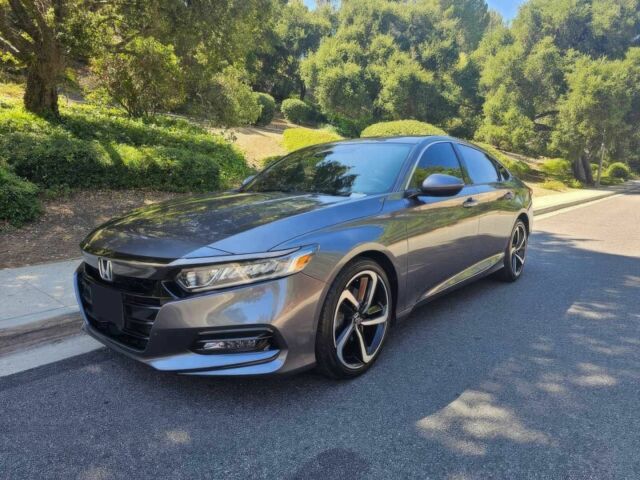 Серый Хонда Аккорд, объемом двигателя 1.5 л и пробегом 40 тыс. км за 13200 $, фото 2 на Automoto.ua