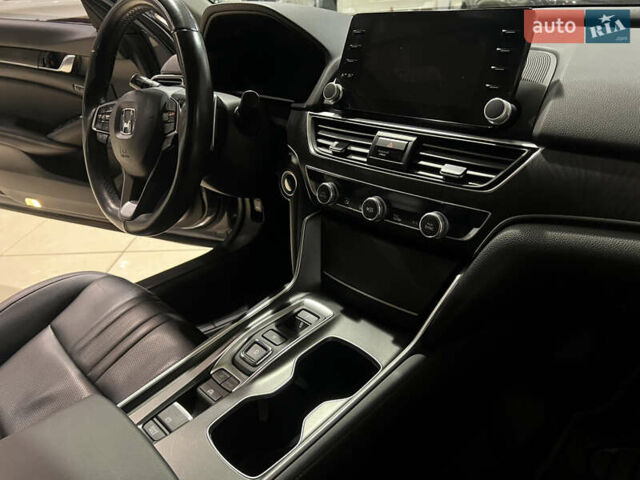 Серый Хонда Аккорд, объемом двигателя 2 л и пробегом 83 тыс. км за 24200 $, фото 18 на Automoto.ua