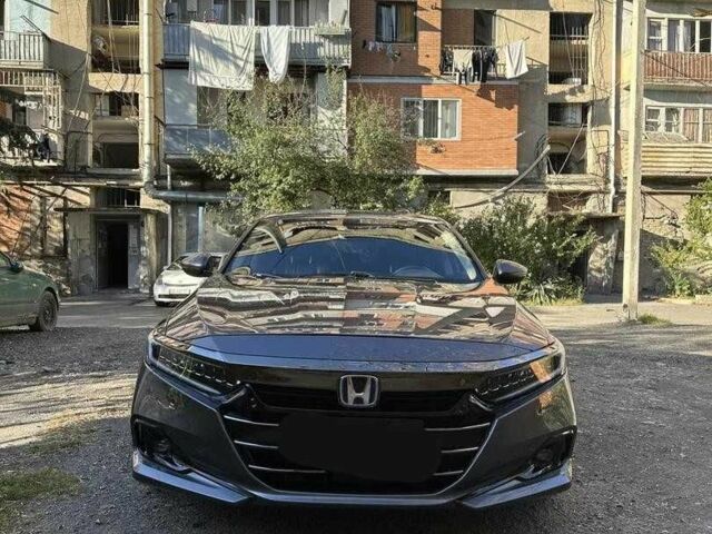 Серый Хонда Аккорд, объемом двигателя 2 л и пробегом 88 тыс. км за 18500 $, фото 4 на Automoto.ua