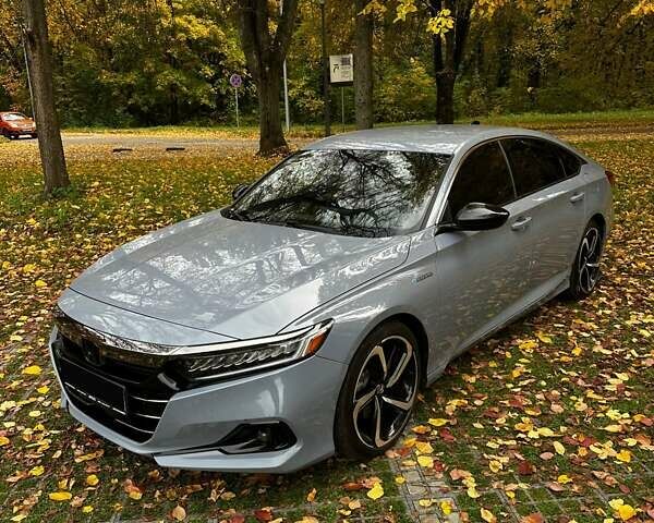 Серый Хонда Аккорд, объемом двигателя 2 л и пробегом 79 тыс. км за 25000 $, фото 3 на Automoto.ua