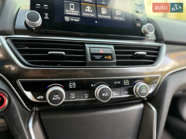 Сірий Хонда Аккорд, об'ємом двигуна 1.99 л та пробігом 41 тис. км за 24900 $, фото 51 на Automoto.ua