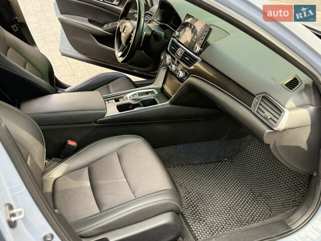 Сірий Хонда Аккорд, об'ємом двигуна 1.99 л та пробігом 41 тис. км за 24900 $, фото 57 на Automoto.ua