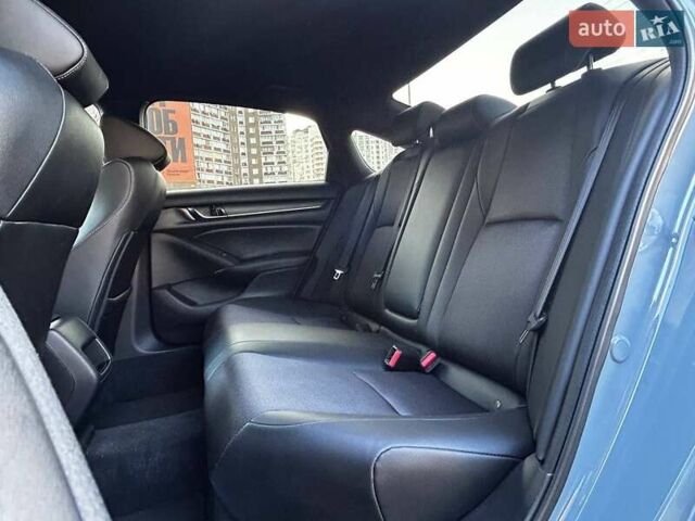 Сірий Хонда Аккорд, об'ємом двигуна 2 л та пробігом 20 тис. км за 26990 $, фото 12 на Automoto.ua