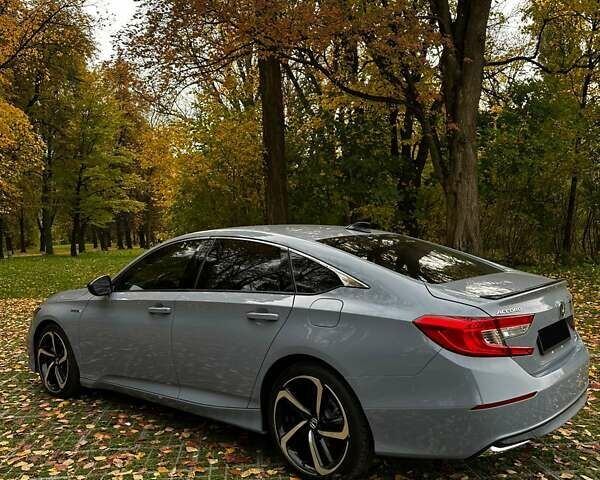 Серый Хонда Аккорд, объемом двигателя 2 л и пробегом 79 тыс. км за 25000 $, фото 8 на Automoto.ua