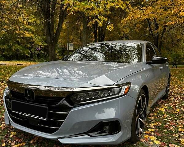 Серый Хонда Аккорд, объемом двигателя 2 л и пробегом 79 тыс. км за 25000 $, фото 6 на Automoto.ua