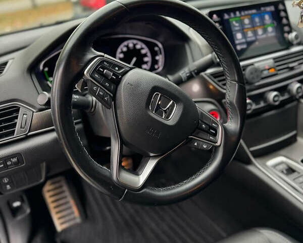 Серый Хонда Аккорд, объемом двигателя 2 л и пробегом 76 тыс. км за 26000 $, фото 11 на Automoto.ua