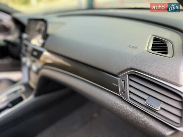 Сірий Хонда Аккорд, об'ємом двигуна 1.99 л та пробігом 41 тис. км за 24900 $, фото 58 на Automoto.ua