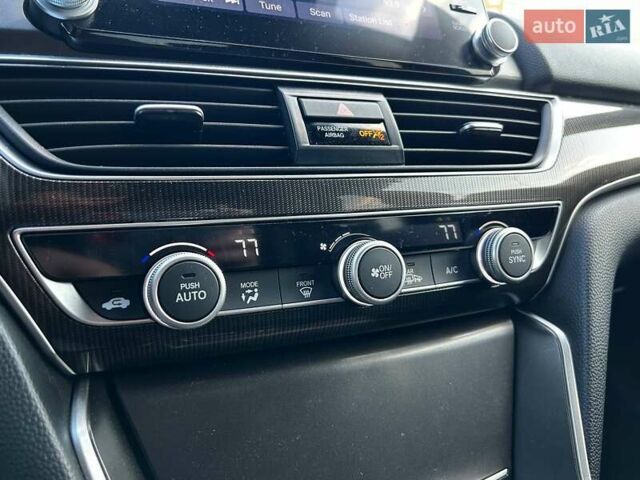 Сірий Хонда Аккорд, об'ємом двигуна 2 л та пробігом 20 тис. км за 26990 $, фото 27 на Automoto.ua