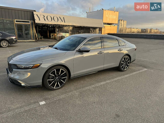 Серый Хонда Аккорд, объемом двигателя 1.99 л и пробегом 56 тыс. км за 33500 $, фото 1 на Automoto.ua