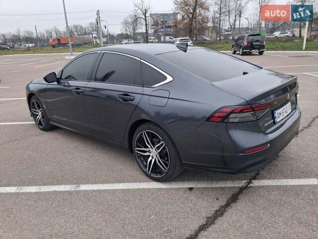 Сірий Хонда Аккорд, об'ємом двигуна 1.5 л та пробігом 17 тис. км за 25700 $, фото 5 на Automoto.ua