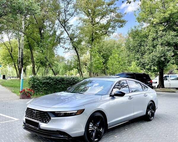 Серый Хонда Аккорд, объемом двигателя 1.99 л и пробегом 23 тыс. км за 28700 $, фото 3 на Automoto.ua