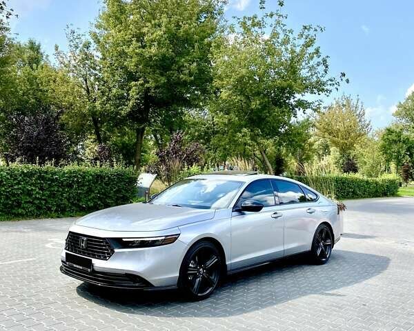 Серый Хонда Аккорд, объемом двигателя 1.99 л и пробегом 23 тыс. км за 28700 $, фото 4 на Automoto.ua