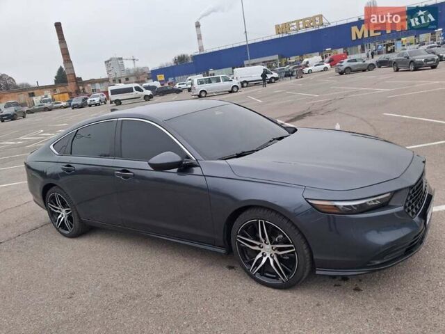 Сірий Хонда Аккорд, об'ємом двигуна 1.5 л та пробігом 17 тис. км за 25700 $, фото 2 на Automoto.ua