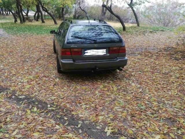 Сірий Хонда Аккорд, об'ємом двигуна 2 л та пробігом 392 тис. км за 2600 $, фото 4 на Automoto.ua