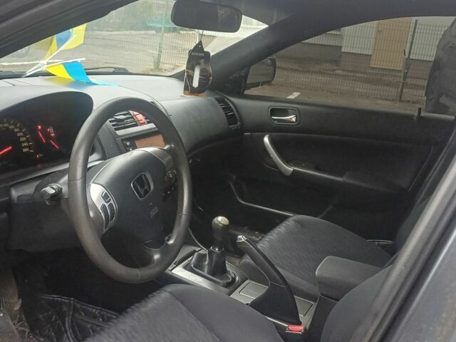 Серый Хонда Аккорд, объемом двигателя 2 л и пробегом 320 тыс. км за 3500 $, фото 4 на Automoto.ua