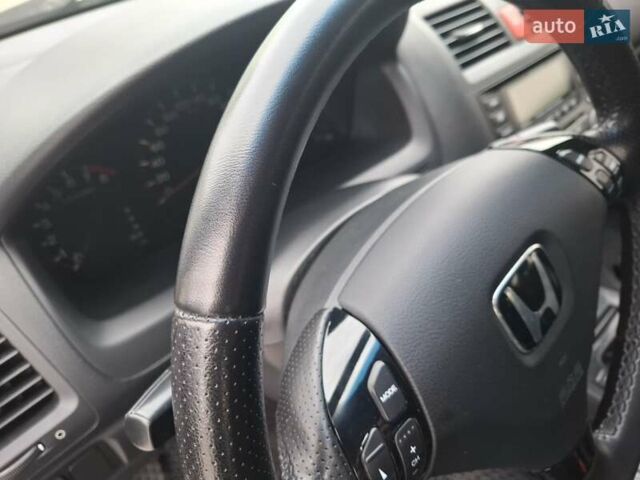 Серый Хонда Аккорд, объемом двигателя 2.35 л и пробегом 248 тыс. км за 7500 $, фото 12 на Automoto.ua