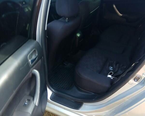 Серый Хонда Аккорд, объемом двигателя 2 л и пробегом 349 тыс. км за 6000 $, фото 10 на Automoto.ua