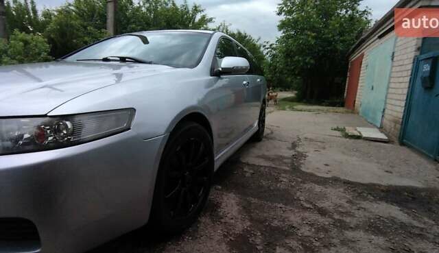 Серый Хонда Аккорд, объемом двигателя 2 л и пробегом 349 тыс. км за 6000 $, фото 22 на Automoto.ua