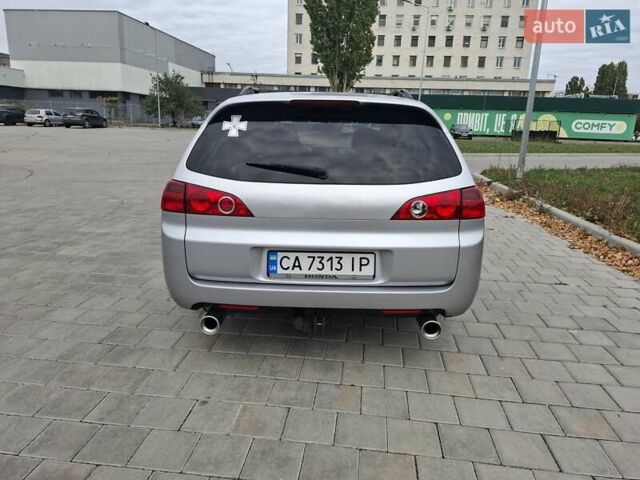 Серый Хонда Аккорд, объемом двигателя 2.35 л и пробегом 248 тыс. км за 7500 $, фото 5 на Automoto.ua