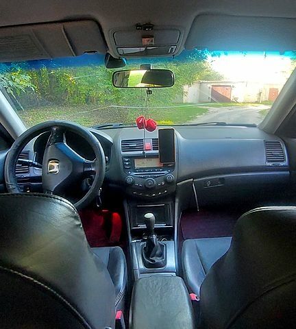 Серый Хонда Аккорд, объемом двигателя 2.2 л и пробегом 390 тыс. км за 4100 $, фото 1 на Automoto.ua