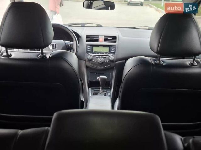 Серый Хонда Аккорд, объемом двигателя 2.35 л и пробегом 248 тыс. км за 7500 $, фото 27 на Automoto.ua