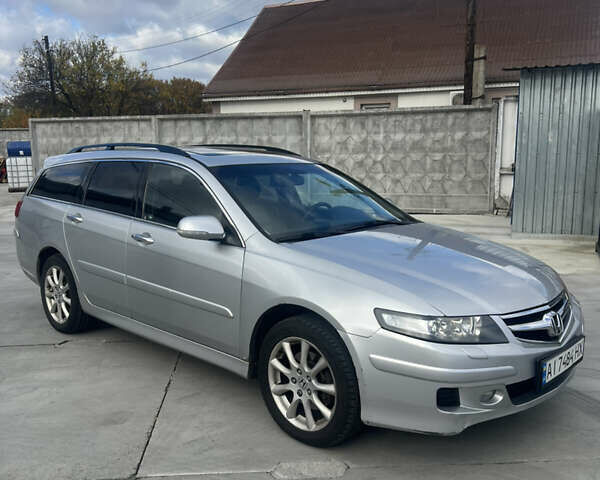 Серый Хонда Аккорд, объемом двигателя 2.35 л и пробегом 272 тыс. км за 6000 $, фото 4 на Automoto.ua