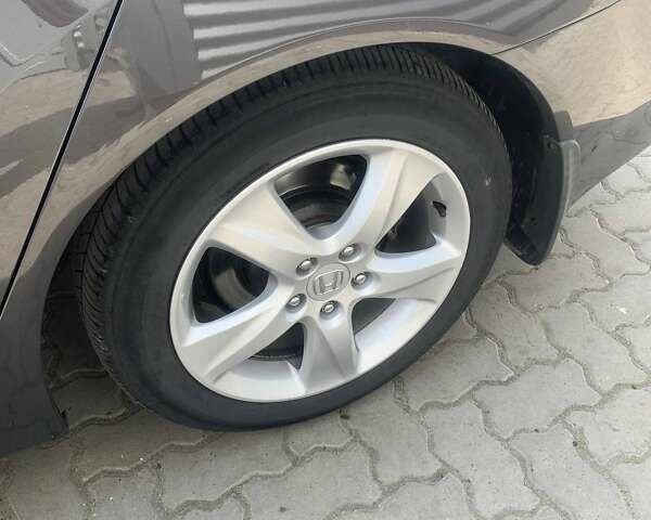 Серый Хонда Аккорд, объемом двигателя 2.4 л и пробегом 200 тыс. км за 11500 $, фото 28 на Automoto.ua