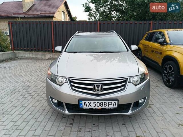 Сірий Хонда Аккорд, об'ємом двигуна 2.35 л та пробігом 179 тис. км за 11900 $, фото 9 на Automoto.ua